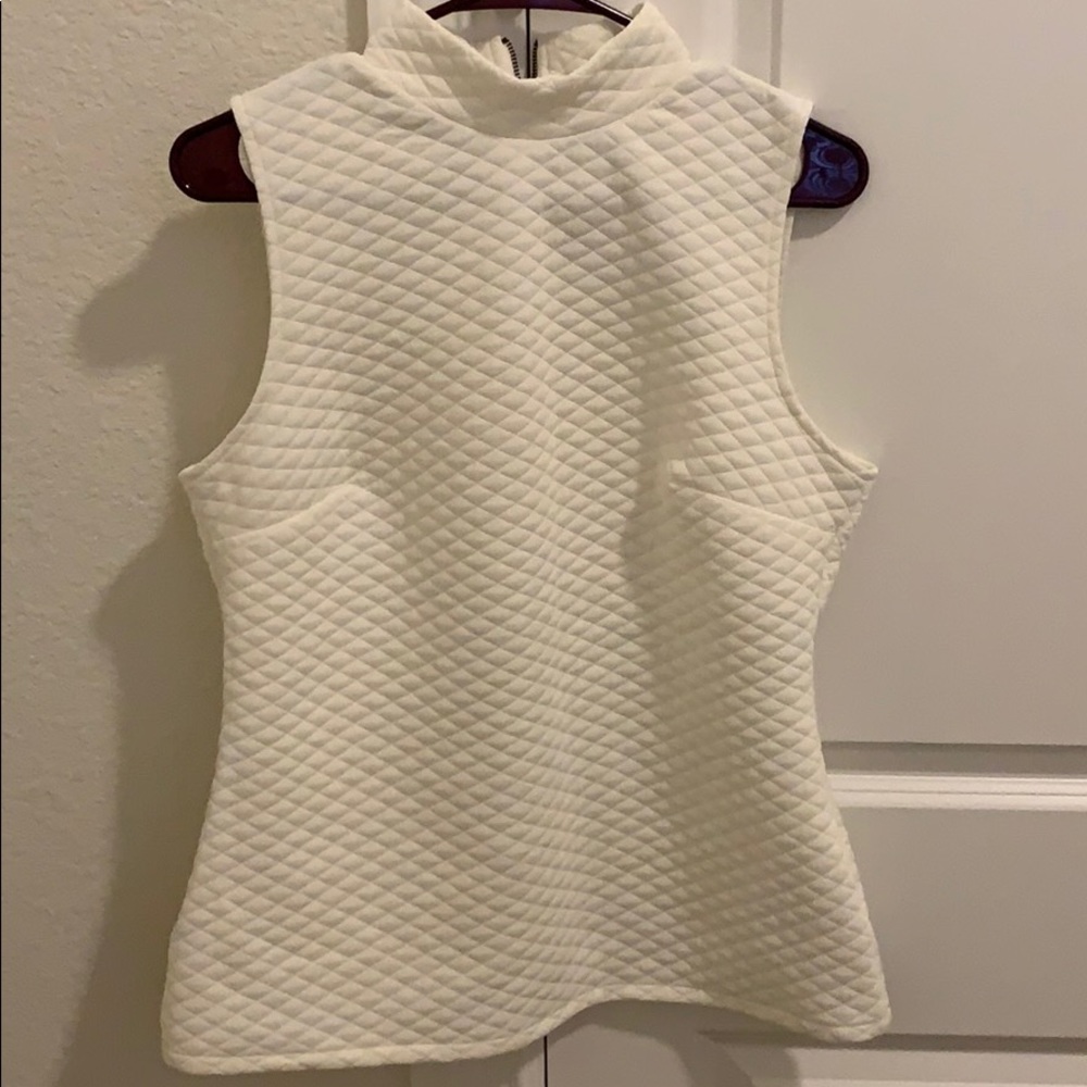 Apt. 9 White Vest